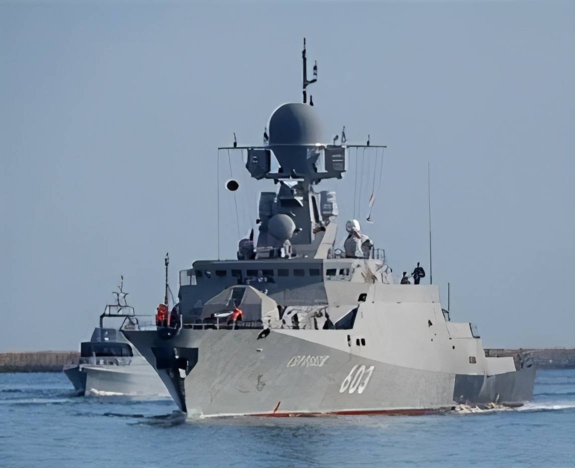 1艘21631型暴徒-m型导弹艇,这艘舰艇是俄罗斯波罗的海舰队中最新的