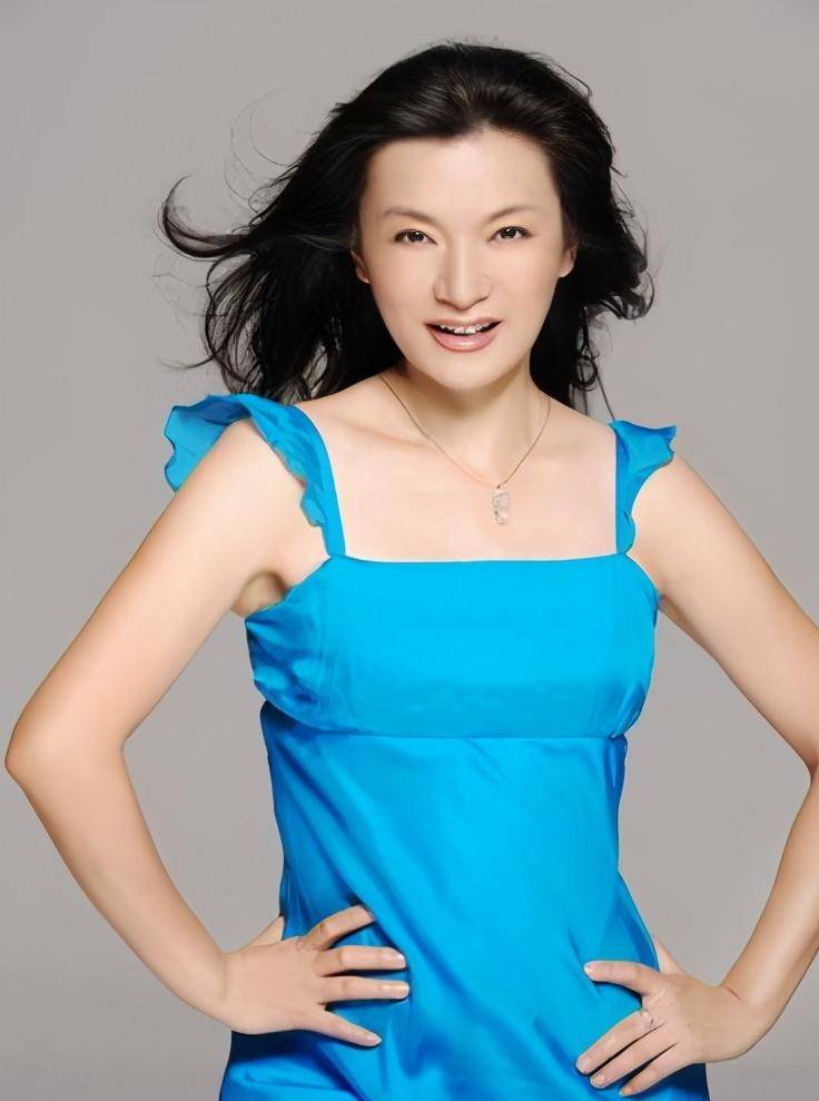 原创阎青妤15岁出道演技过人却不温不火至今仍单身