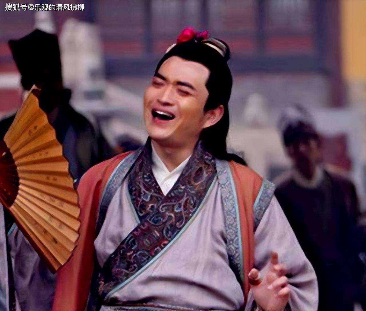 原创同样是扮演高衙内把98版和新版放在一起差别就出来了