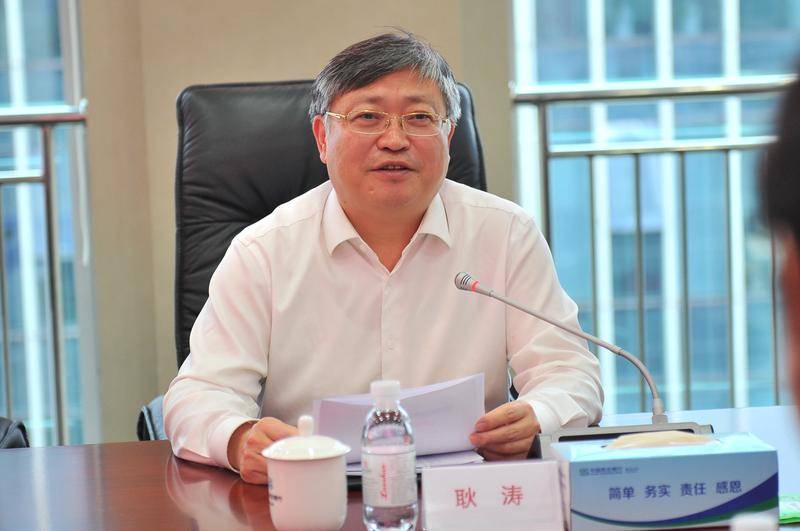 耿涛副市长在致辞中表示,服务民营企业是民营经济局的职责所在,中国