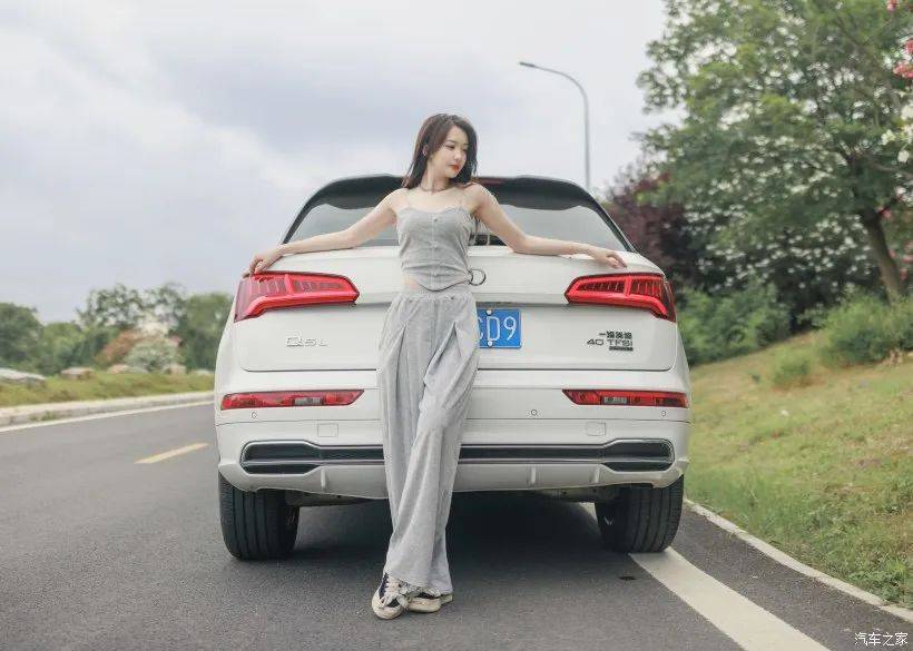 【媳妇当车模】贴心的护花使者 我的第一台奥迪q5l分享_搜狐汽车_搜狐