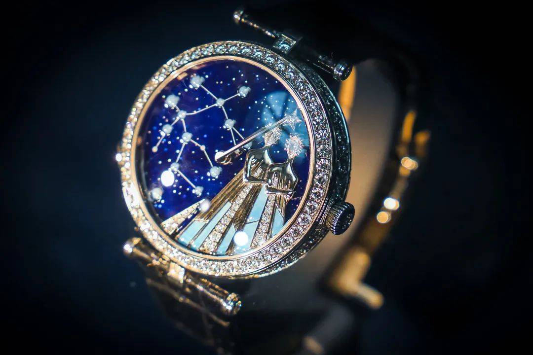 ����ű���ʱ����ռ侪��������дһ����ʱ���ʫƪ ...