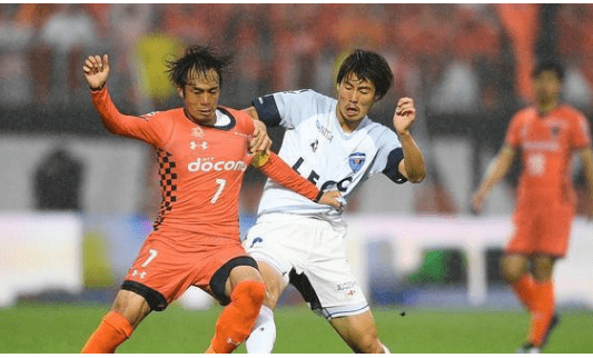 天皇杯 鸟栖沙岩vs熊本深红大阪钢巴vs大分三神 比赛 状态 成绩