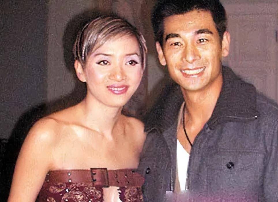 因一个误会与梅艳芳分手曾踢哭妻子赵文卓和甄子丹有何恩怨