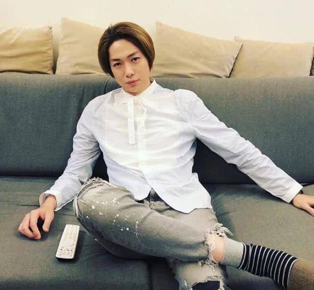 林俊杰旧爱被男友用10只黄金猎犬助阵求婚成功,男方否认奉子成婚