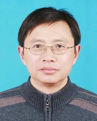 我今天想聊的是,这9位华人中,有8位是女科学家,只有1位是男科学家