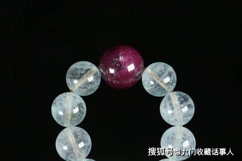 老藏家旧藏清代海蓝宝朝珠