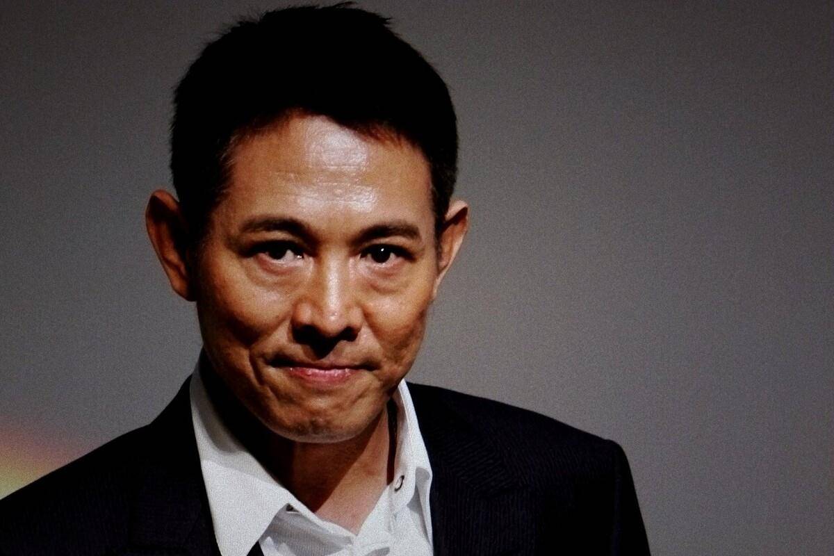 李连杰辛酸史：8岁时每天练8小时，拍完《少林寺》受重伤险成废人_搜狐网