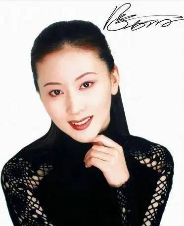 原创当"人体模特"后众叛亲离,汤加丽:再来一次,我