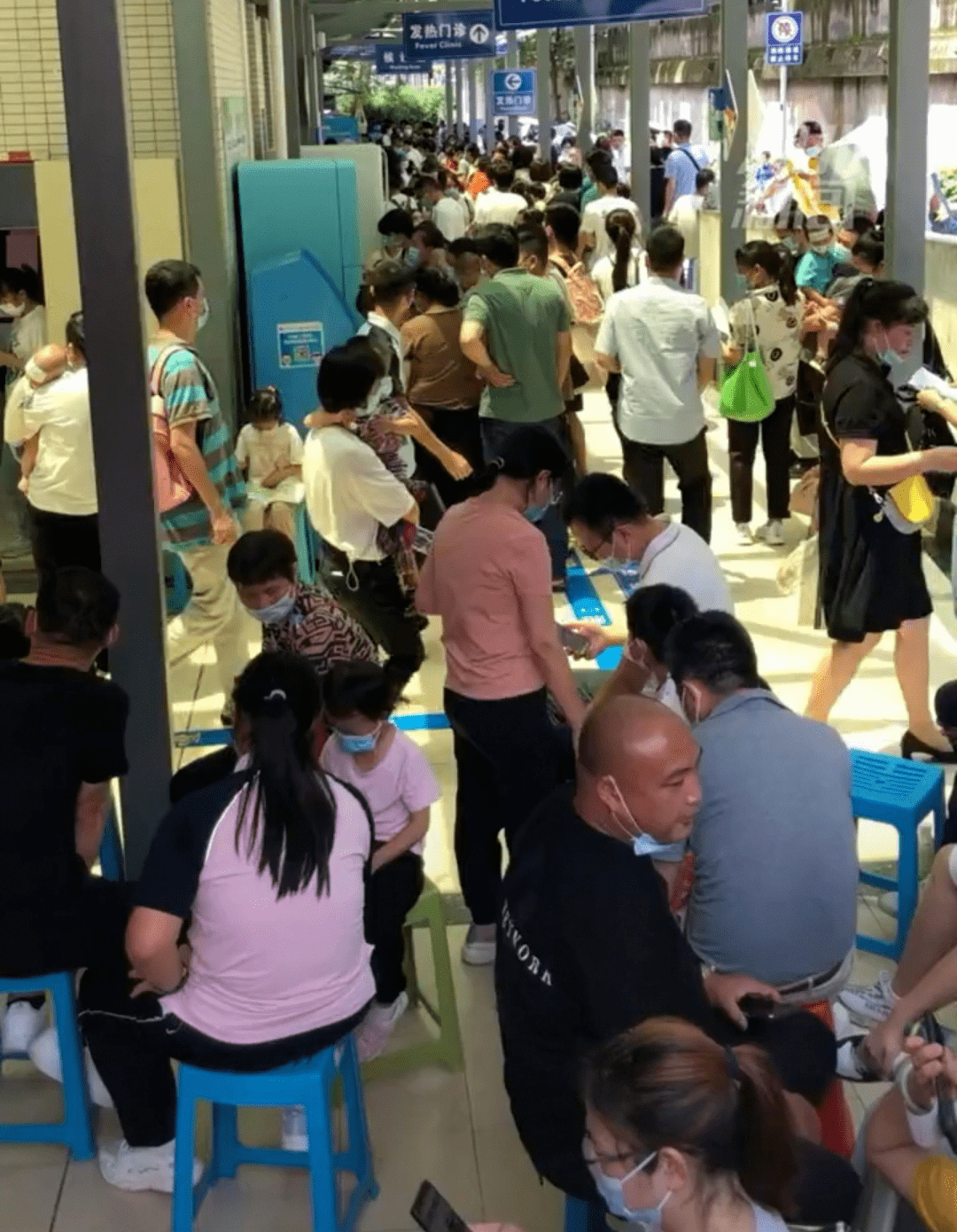 医院爆满,沉寂多年的流感为何在这个夏天突然爆发?_病毒_接种_患者