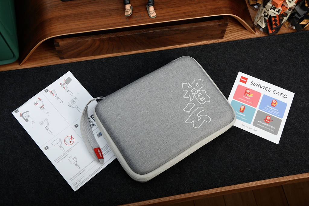 短视频UP主的创作利器，智云SMOOTH-Q4 COMBO套装体验