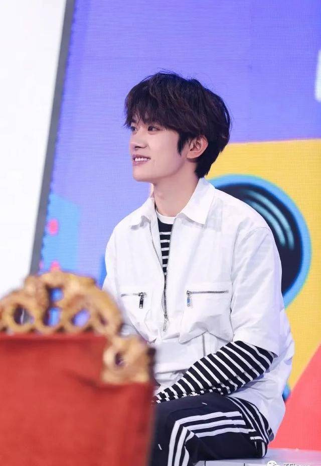 原创易烊千玺所有外号曝光没想到千玺的过去这么搞笑