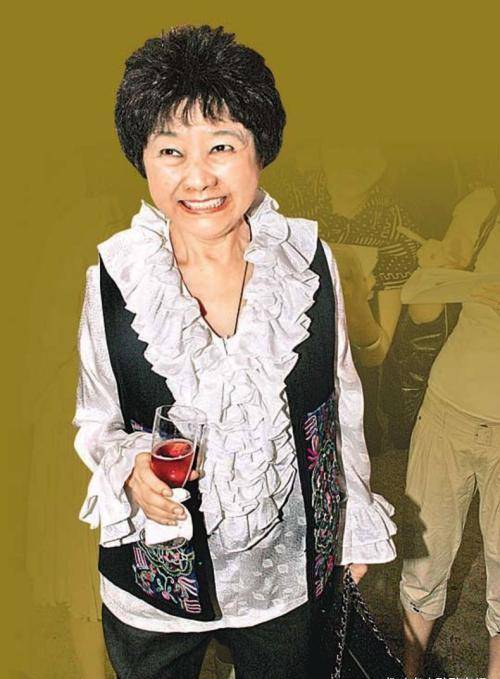 迟重瑞拒绝百亿遗产,男明星傍富婆后的不同选择_何超云_杨渡萍_陈绍