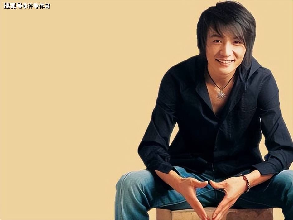 奇怪的朴树:恋过周迅却不懂爱,只想好好写歌,不愿迎合的老少年_吴晓敏