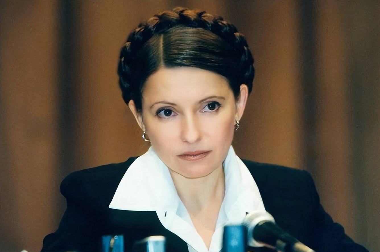 原创季莫申科乌克兰美女前总理广交高官当情人下台入狱受尽折磨