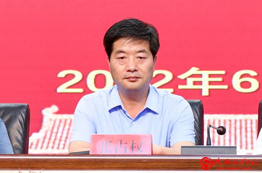 临渭区新时代宣讲人才聘任暨宣讲培训会召开组图