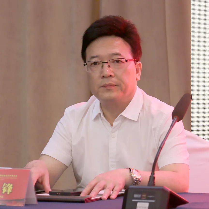 陈光晓省温州商会执行会长烟台市温州商会会长赵小余省温州商会执行