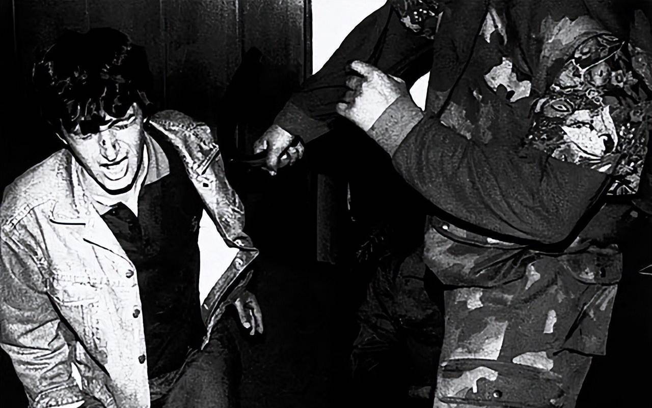 原创17年72岁前波黑战争战犯当庭以死明志被判20年监禁后服毒自尽