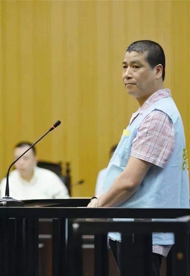 巨贪前夫前脚入狱,转身嫁给周立波的女富豪胡洁,如今怎么样_杨胜华