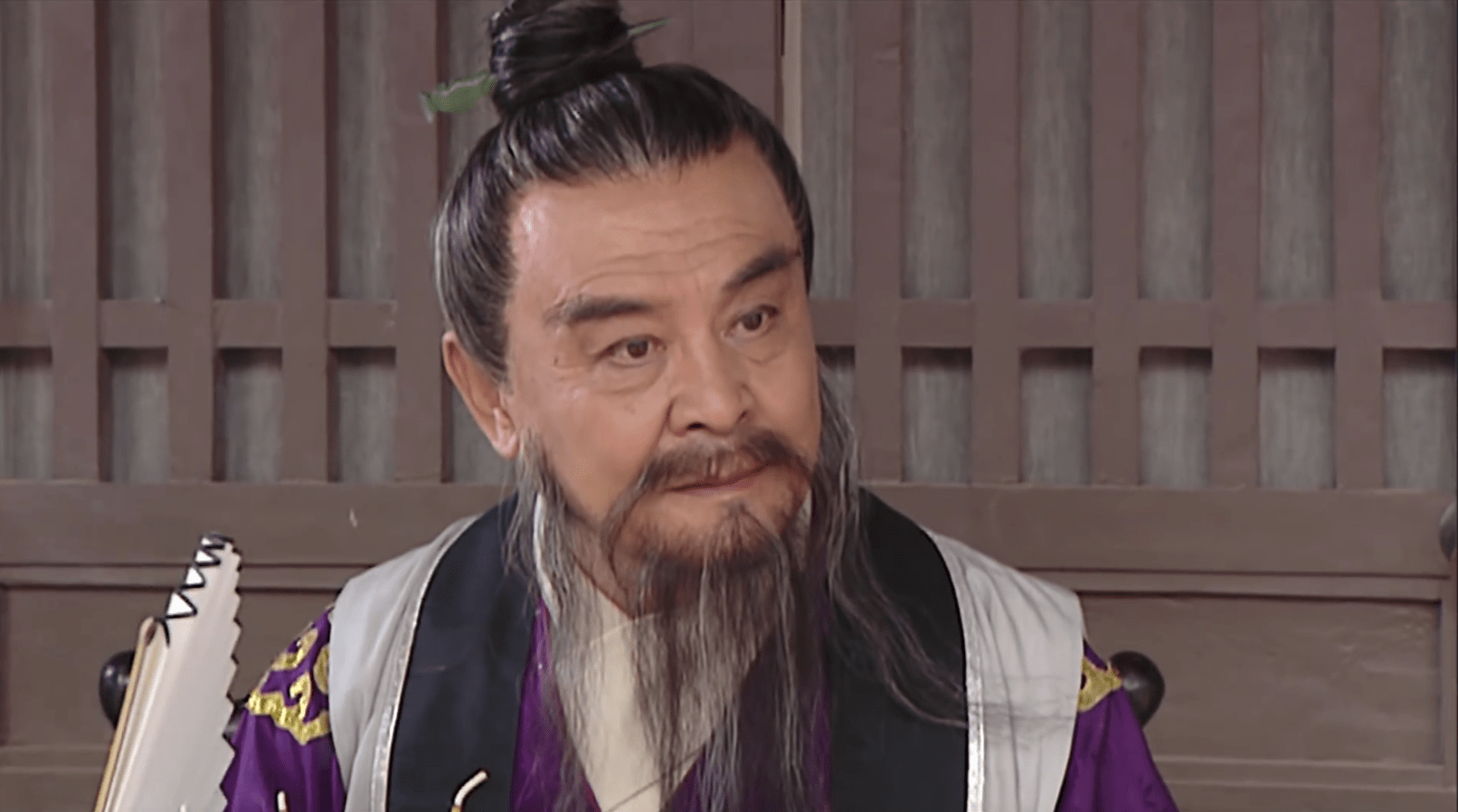 袁守城不仅泄漏了天机,跟泾河龙王打赌也输了,他最终下场如何?