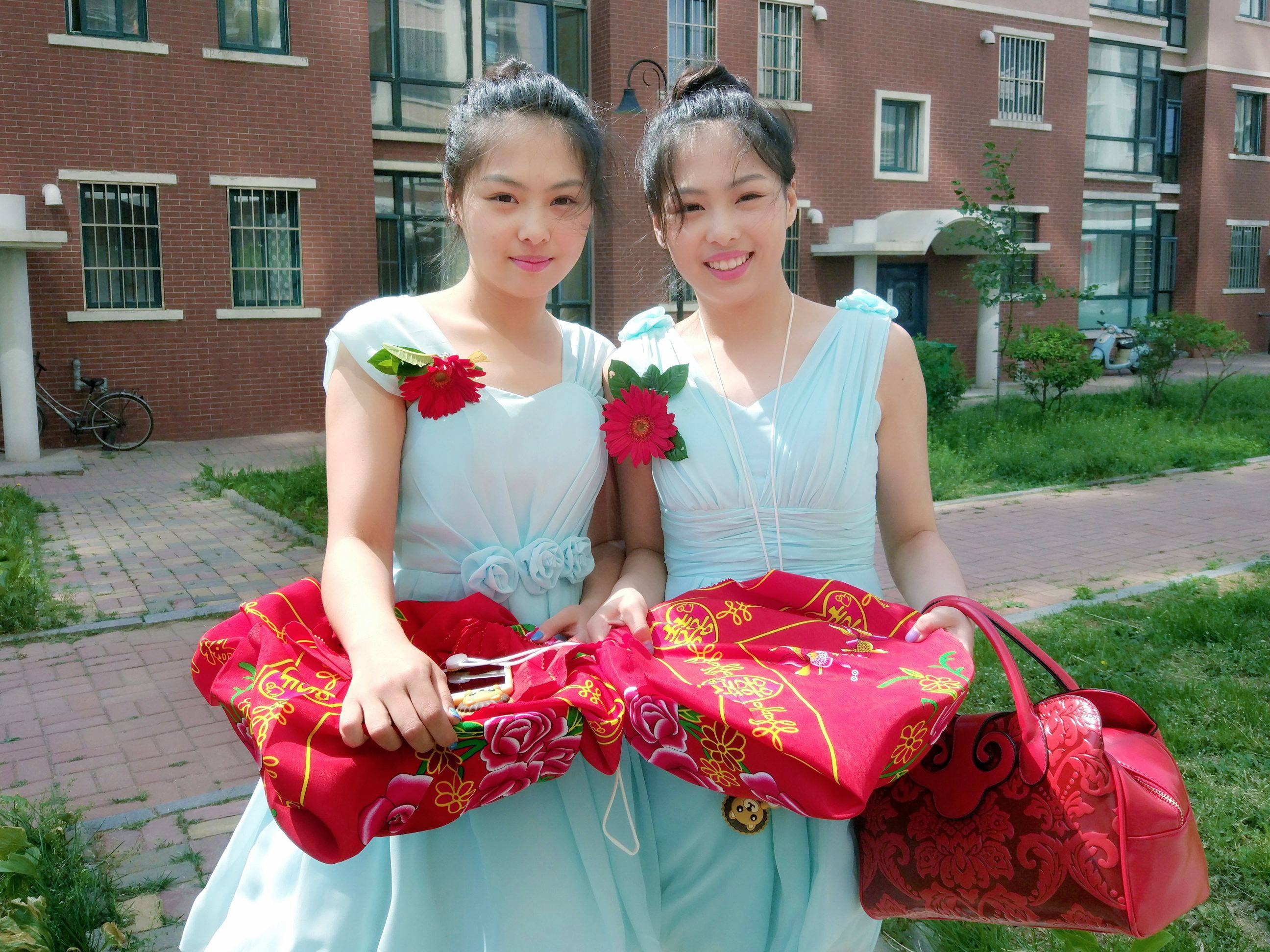 "闹伴娘"的来历:曲解用意,伴娘曾经是一份职业_新娘_宾客_农村