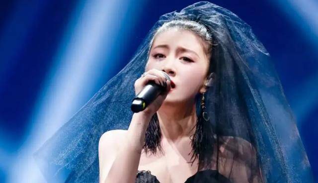 李嘉格:曾参加中国好声音,未夺冠却收获了爱情,嫁给爱奇艺总裁_节目