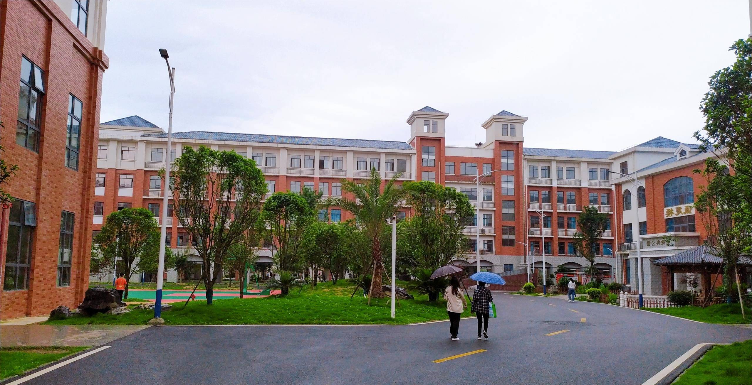 祁阳某知名民办学校,校长辞编公开信发出以后……_哈弗_国家教育部