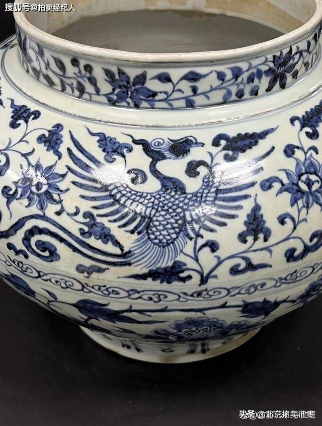 图说元青花凤穿牡丹图大罐纹饰解读