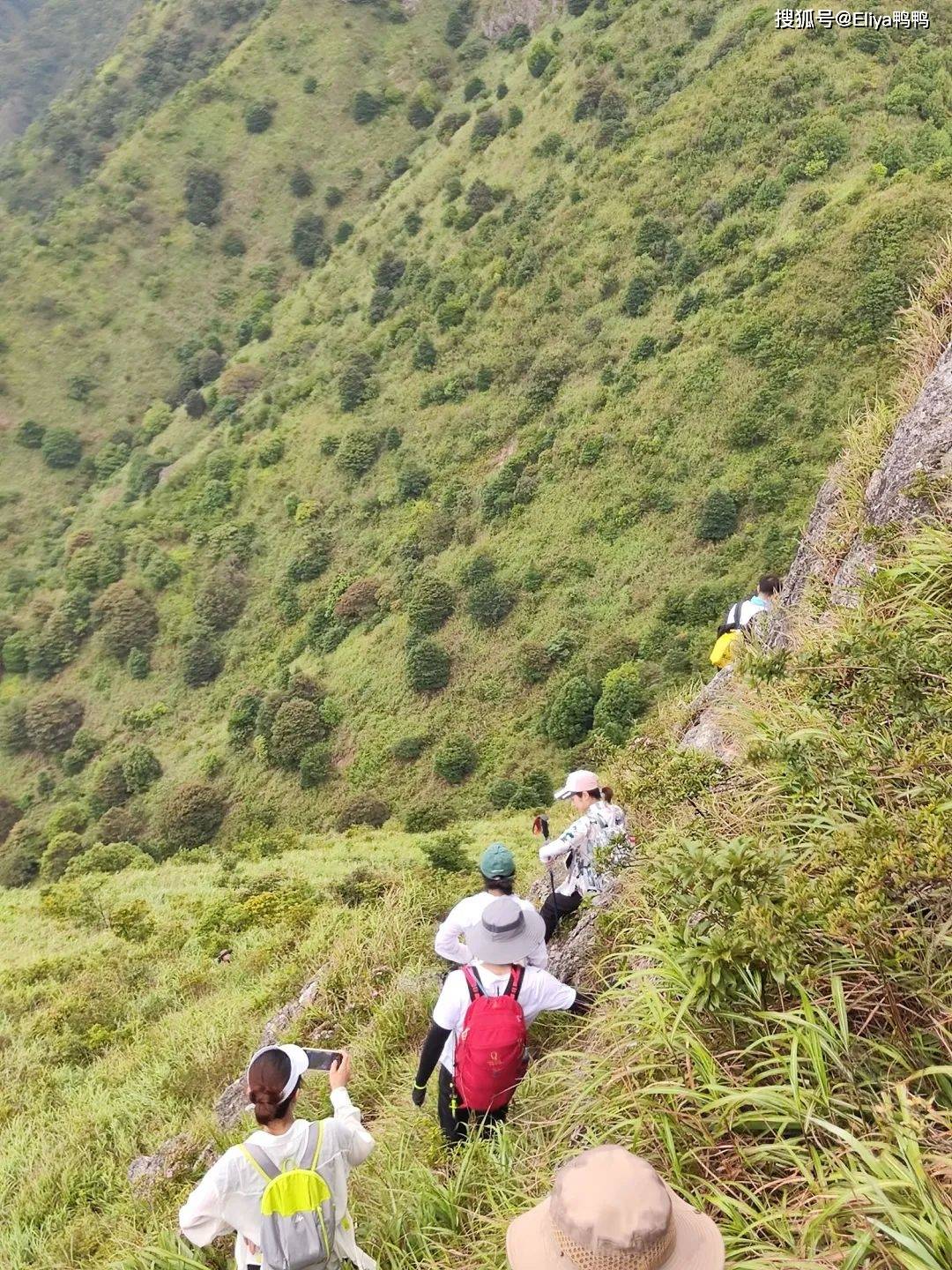 龙岩『江山睡美人』: 快来贩卖蓝天白云啦!不负山水不负卿