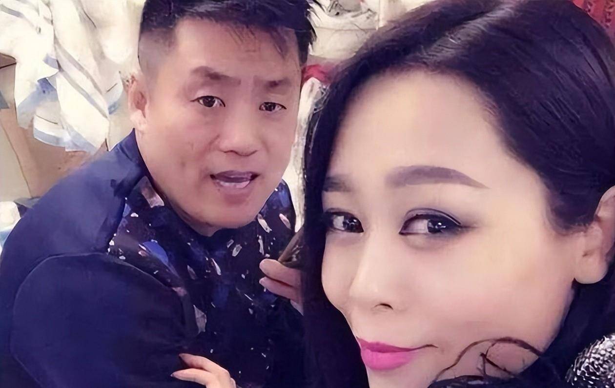 原创宋晓峰曾经吃不起橘子现在事业有成夫妻恩爱女儿考上北电