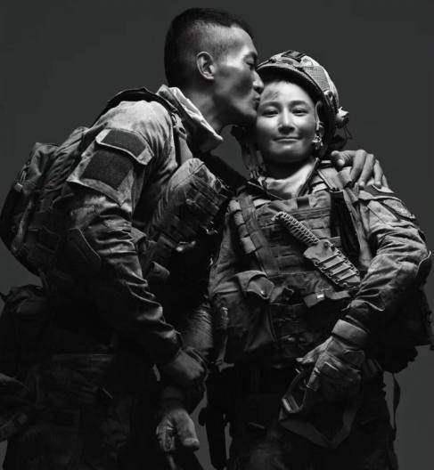 佟莉_石头_邓梅