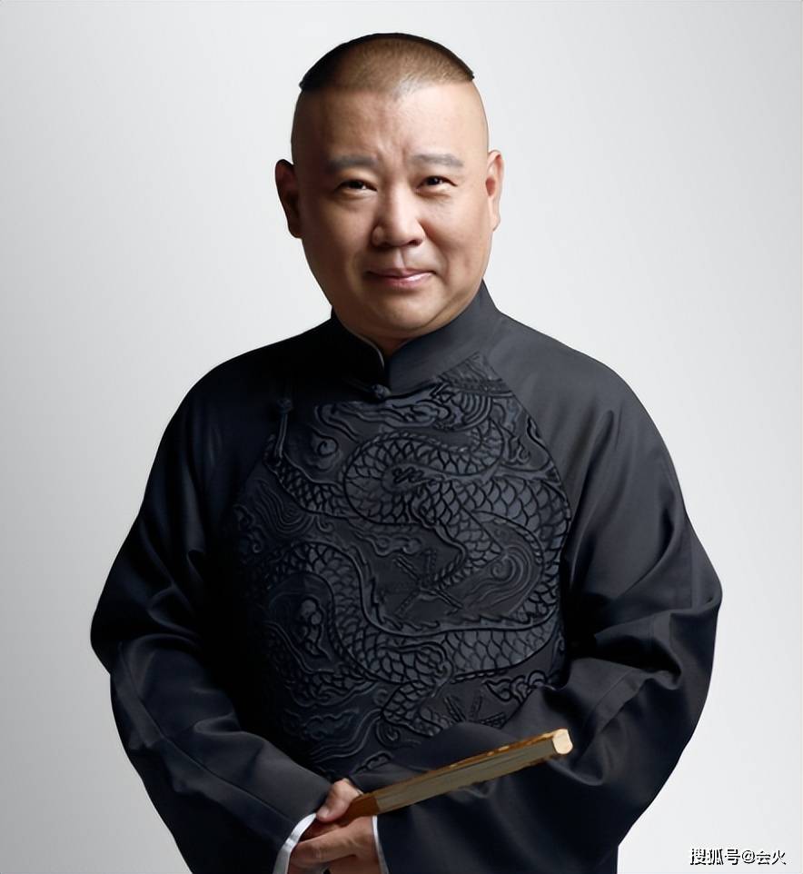 郭德纲豪宅内景首曝光!满屋子古董摆一墙
