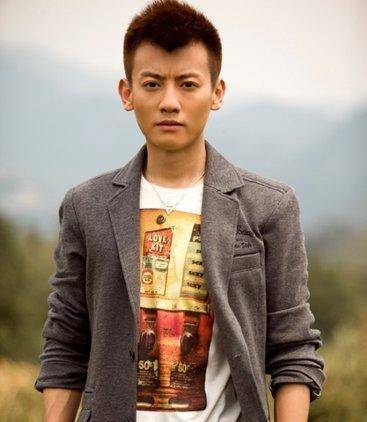 的前半生,安家,和陈坤是好友,42岁的他同样年轻帅气_保养_电视剧_剧中