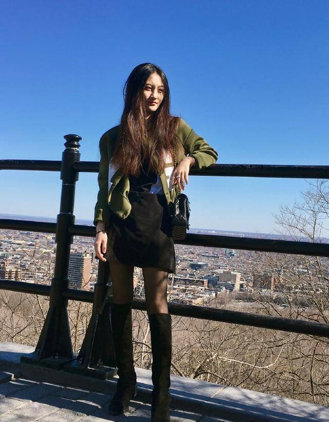 原来陆子艺颜值逆袭变得越发漂亮了.