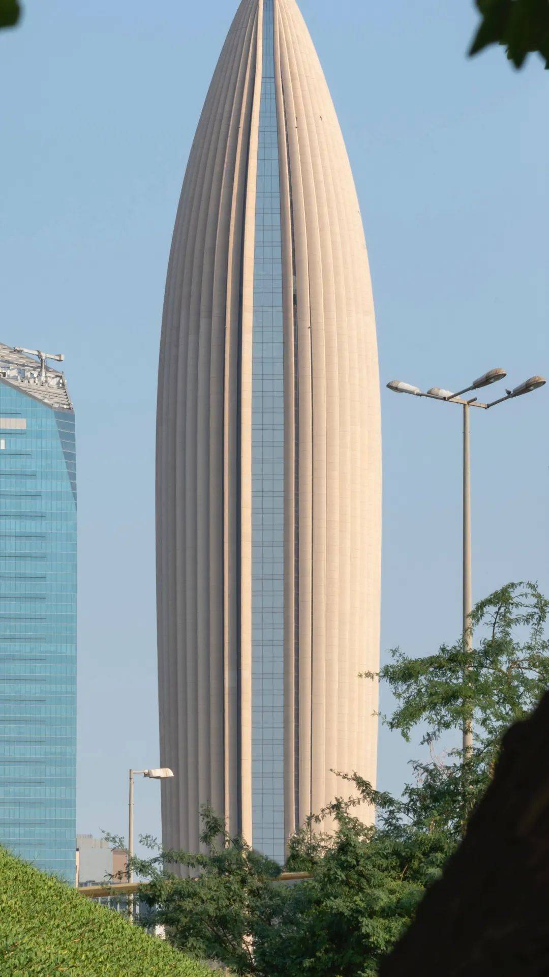 高300米科威特国家银行新总部建成