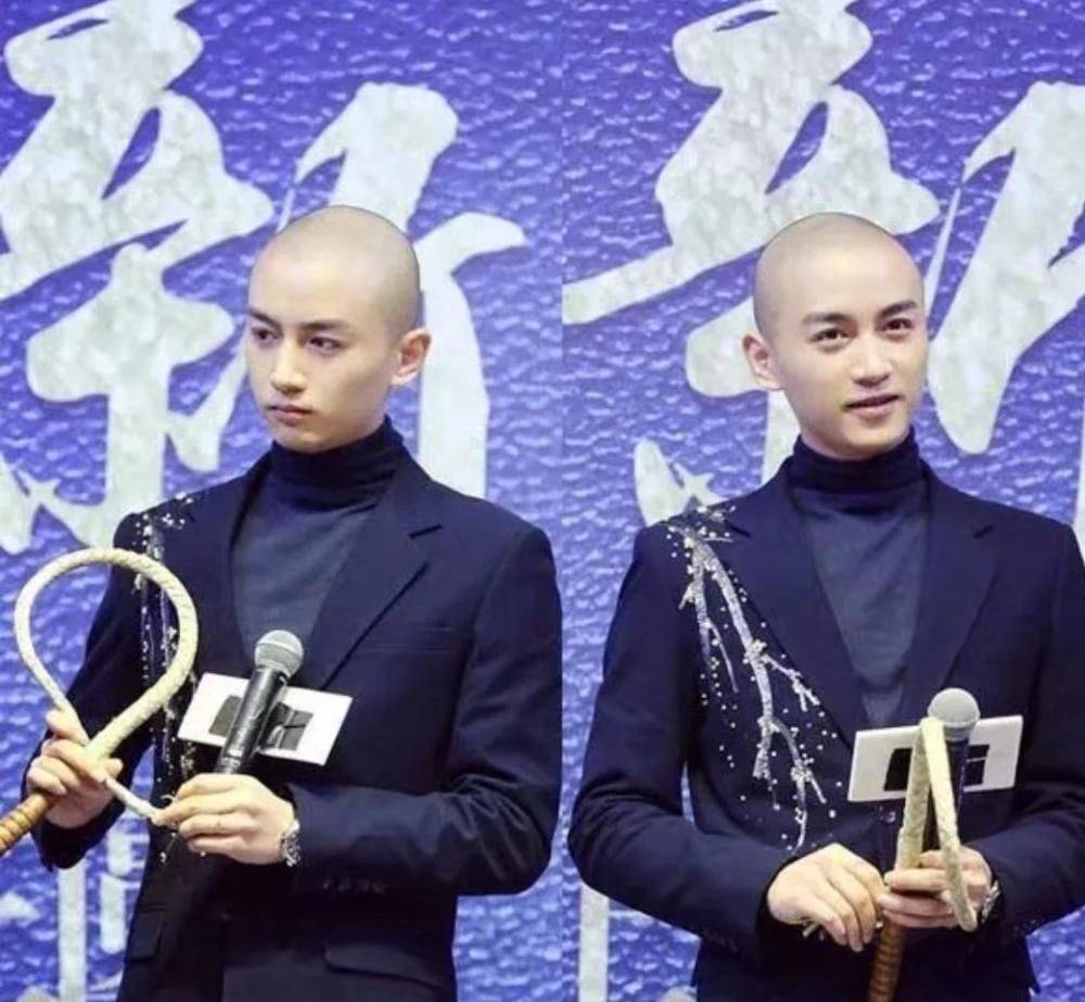 原创陈晓大学时期写真病娇感绝了青涩感满满啊现在成熟风也特别帅