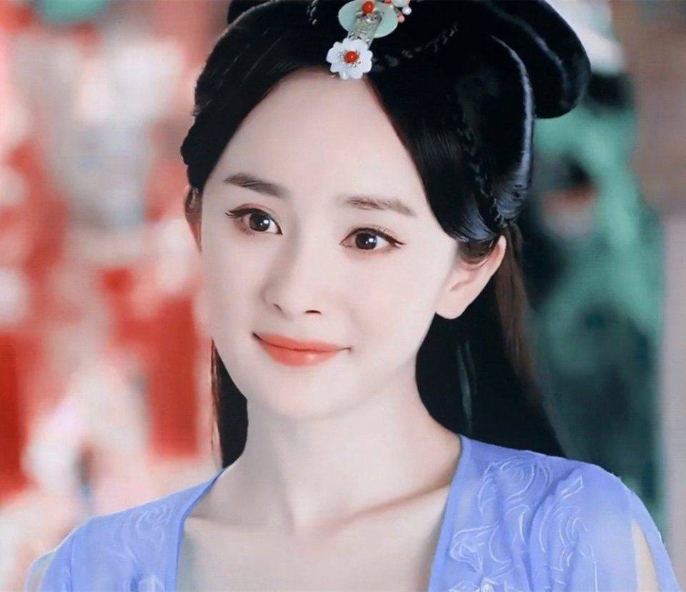 原创杨幂录制密室发生意外，工作室回应杨幂眼角缝合，节目组发文致歉
