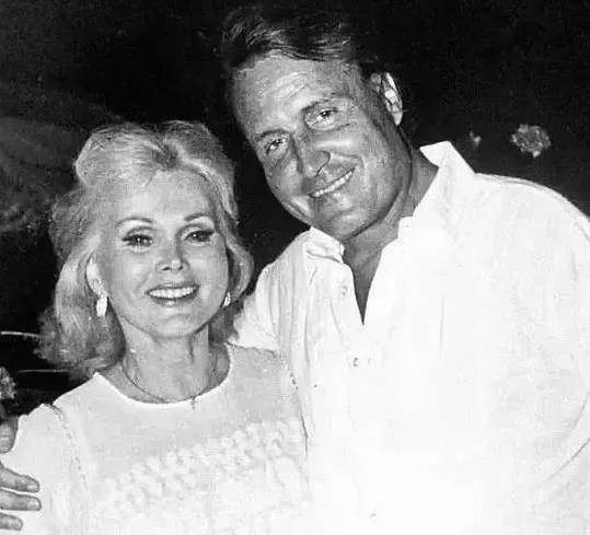 莎莎·嘉宝:结9次婚,69岁遇真爱,小28岁王子对她不离不弃_婚姻_一生