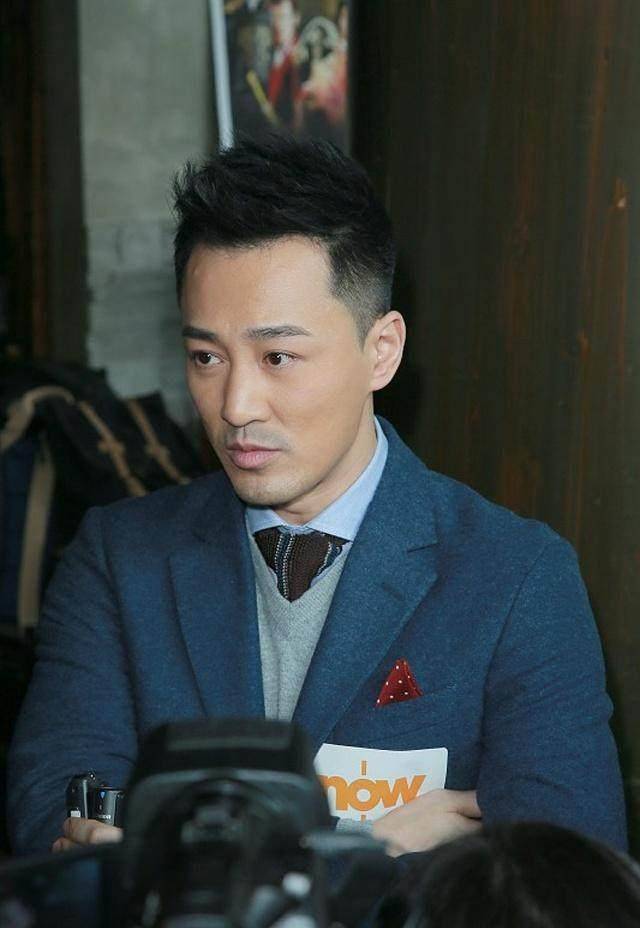 林峰:演技好颜值高还是富二代,可是谈个恋爱怎么那么费劲呢?