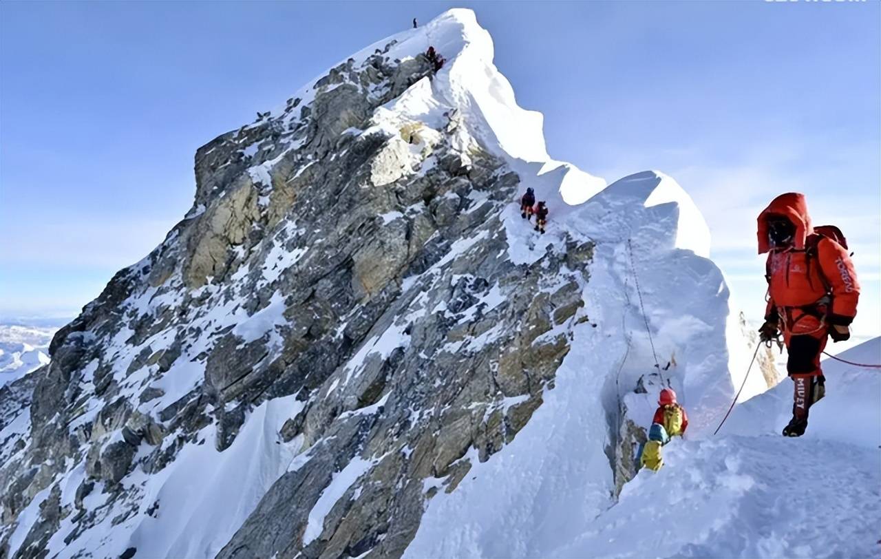 雪山