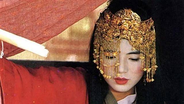 徐克导演被电视反复重播杨采妮版梁祝足以载入影史