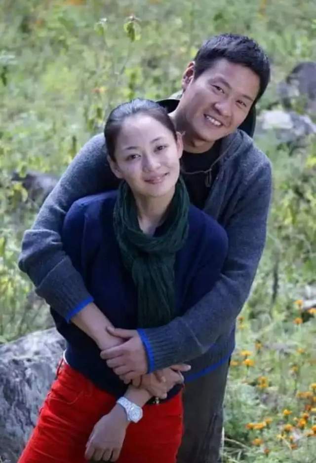 演员陈佳妍与连奕名离婚后独自带女儿的她人生现状怎样