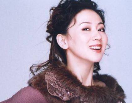 原创汤加丽因当人体模特被丈夫分手遭父母嫌弃如今的她现状如何