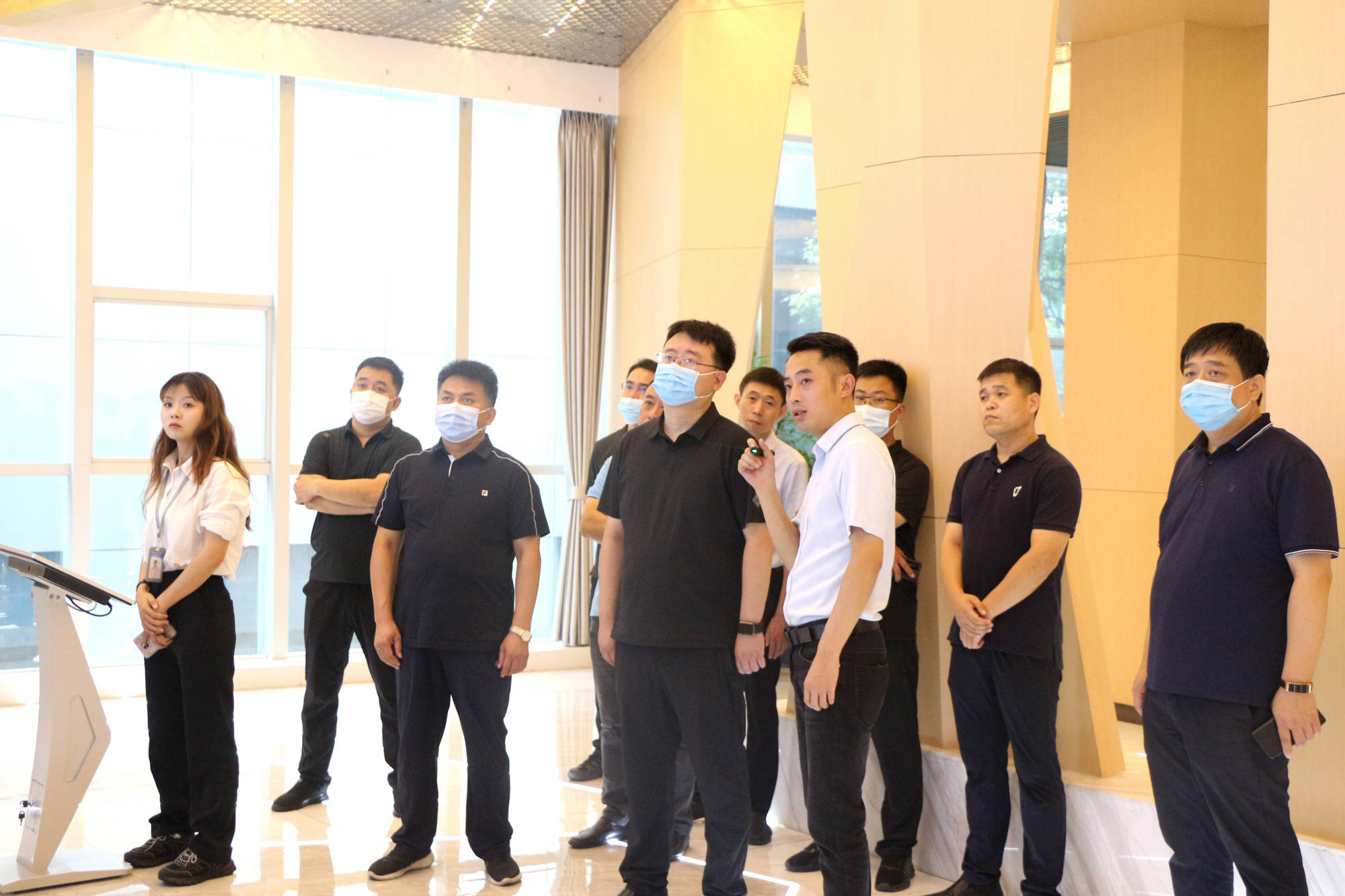 河北邱县人民政府县长宋涛一行莅临金源鸿集团参观调研
