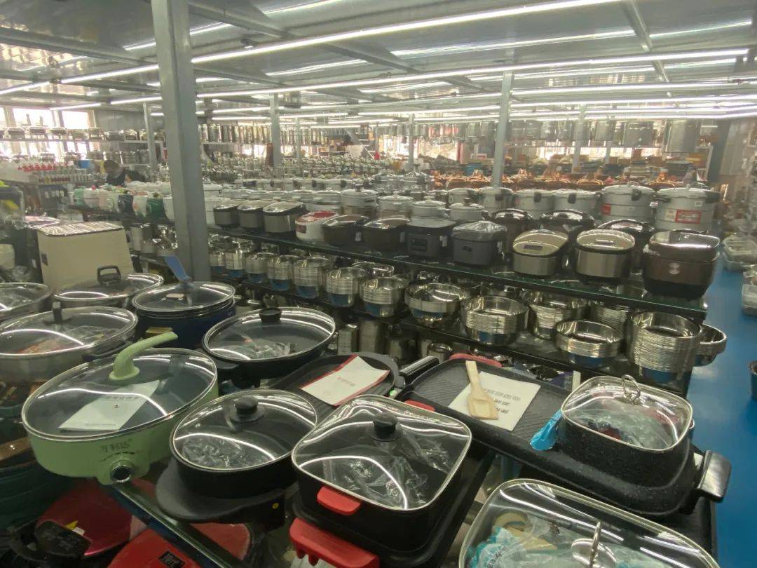 占据燕郊厨具市场90%的京贸物联厨具城_采购_经营_夫妻店