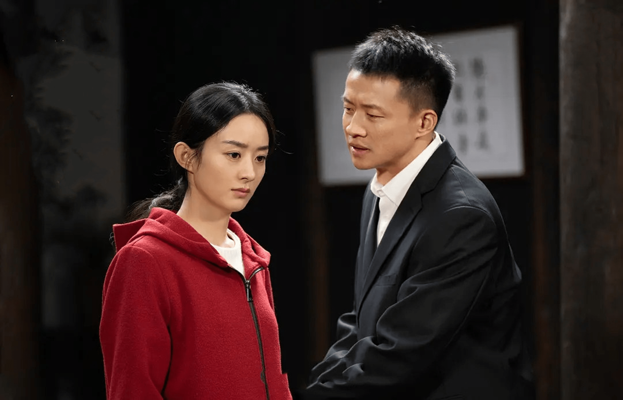 赵丽颖的插兜唐曾的酒杯冯雷的微笑细扒这些演员表演真牛