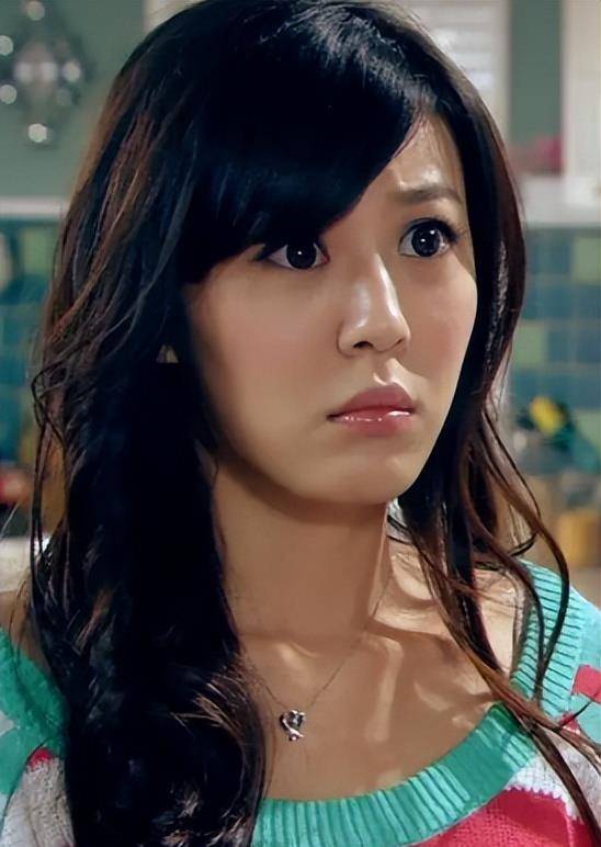 13年前的《爱情公寓》大火,如今男一号没戏,女二号成一线明星?