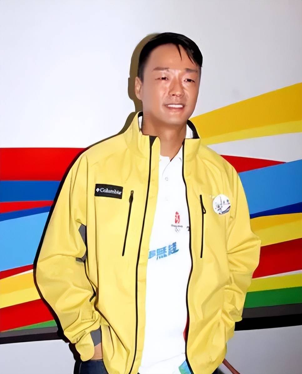 原创演员王喜做核酸流鼻血后续医护人员说出实情网友捅得轻了