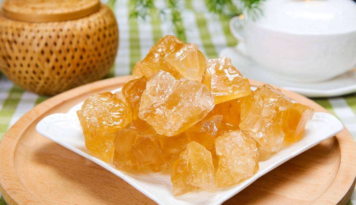 大块冰糖怎么弄碎方法简单10秒搞定