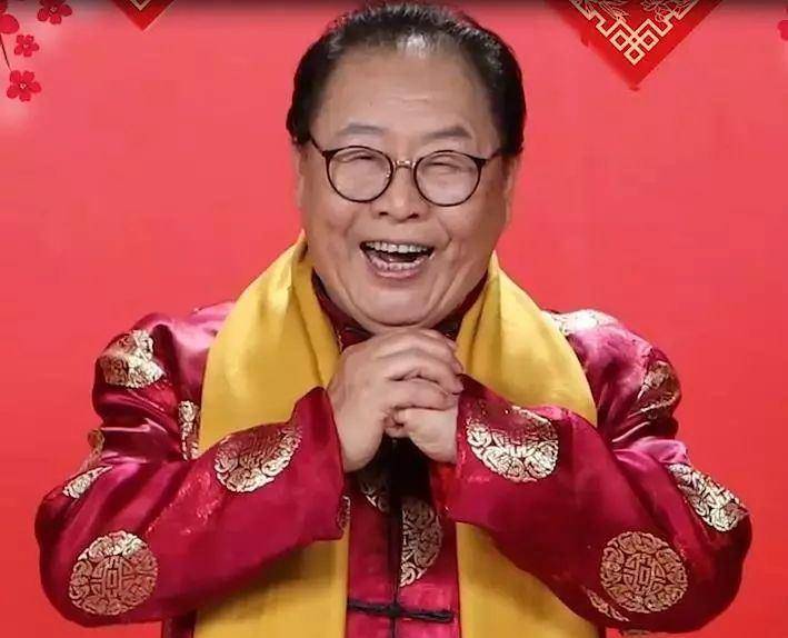 "猪八戒"马德华近照曝光,75岁与"嫦娥"恩爱多年,儿子身价过亿_都会
